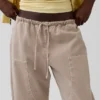 Bequeme Barrel-Hose mit doppelten Knieeinsätzen