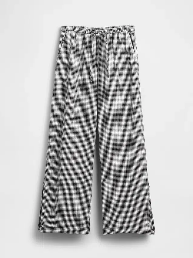 Bequeme Hose aus Baumwollgaze mit geschlitzten Säumen