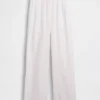 Bequeme Hose aus Baumwollgaze mit geschlitzten Säumen