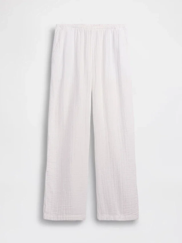 Bequeme Hose aus Baumwollgaze mit geschlitzten Säumen