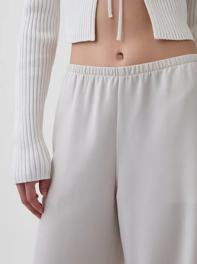 Bequeme Hose mit weitem Bein
