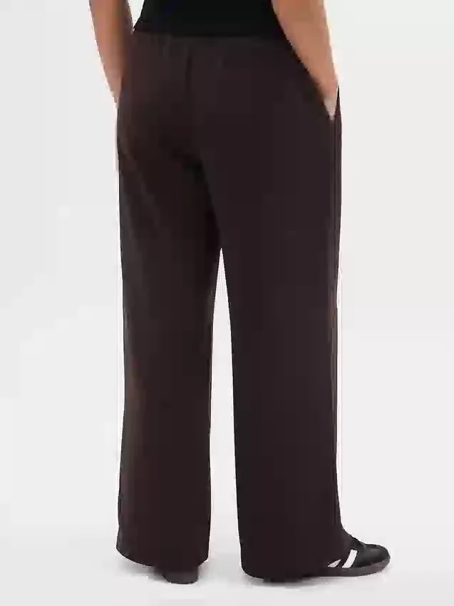 Bequeme Hose mit weitem Bein