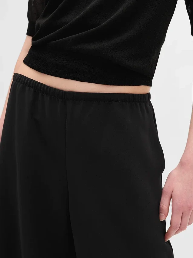 Bequeme Hose mit weitem Bein
