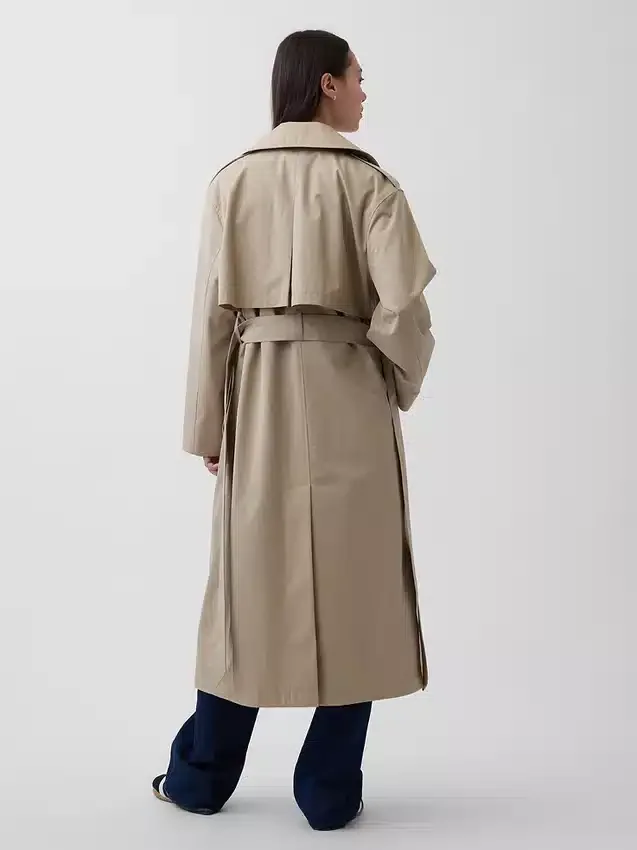 Übergroßer Trenchcoat