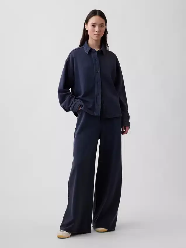 Übergroßes Sweatshirt aus schwerem French-Terry mit Knopfleiste