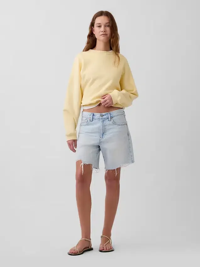 Bermuda-Shorts aus Denim mit mittlerer Leibhöhe und lockerer Passform