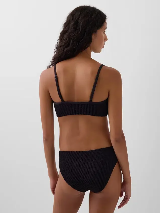 Bikini-Oberteil mit U-Ausschnitt und Rippmuster