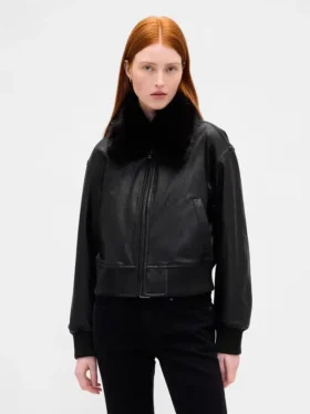 Bomberjacke aus veganem Leder