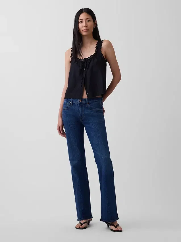 Bootcut-Jeans mit mittlerer Leibhöhe und lockerer Passform