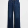 Bootcut-Jeans mit mittlerer Leibhöhe und lockerer Passform