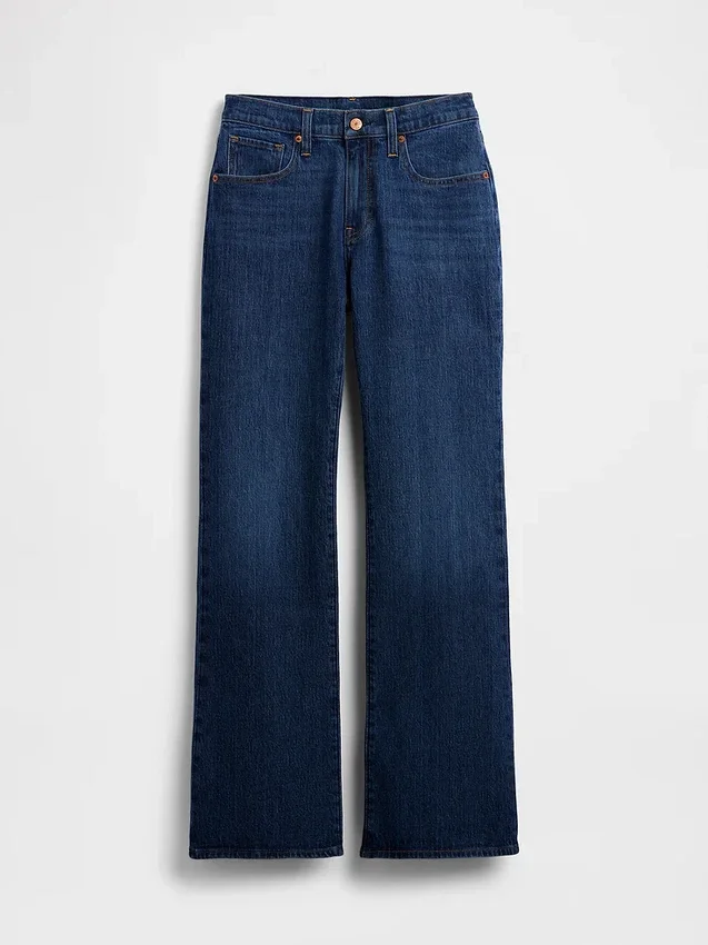 Bootcut-Jeans mit mittlerer Leibhöhe und lockerer Passform