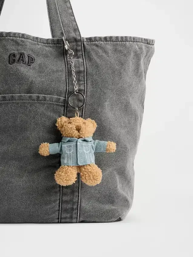 Brannan Bear Jeansjacke-Taschenanhänger