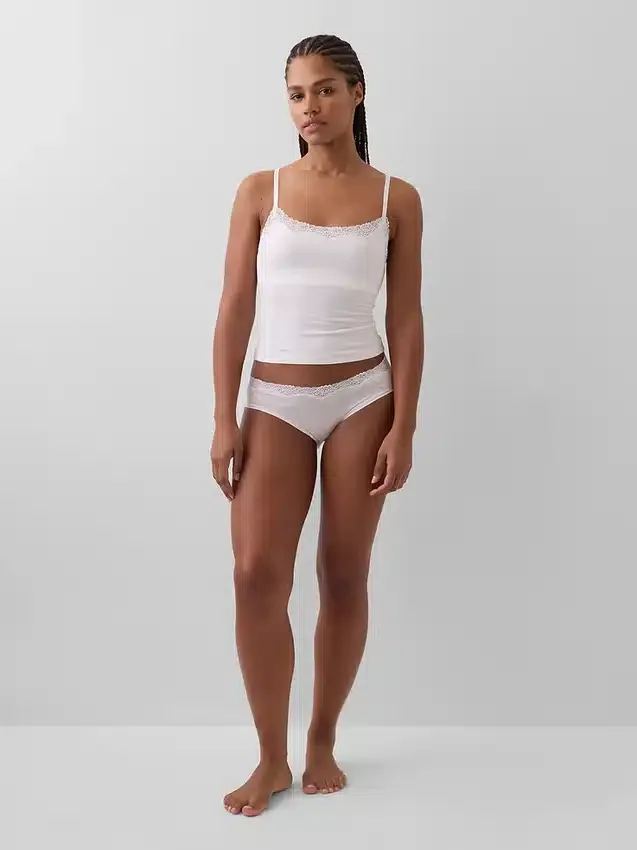 Cami-Top mit integrierten BH-Einsätzen aus Bio-Stretch-Baumwolle mit Spitzenbesatz