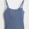 Cami-Top mit integrierten BH-Einsätzen aus Bio-Stretch-Baumwolle mit Spitzenbesatz