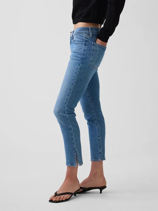 Capri-Jeans mit niedriger Leibhöhe