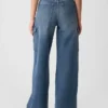 Cargo-Jeans mit hoher Leibhöhe und weitem Bein