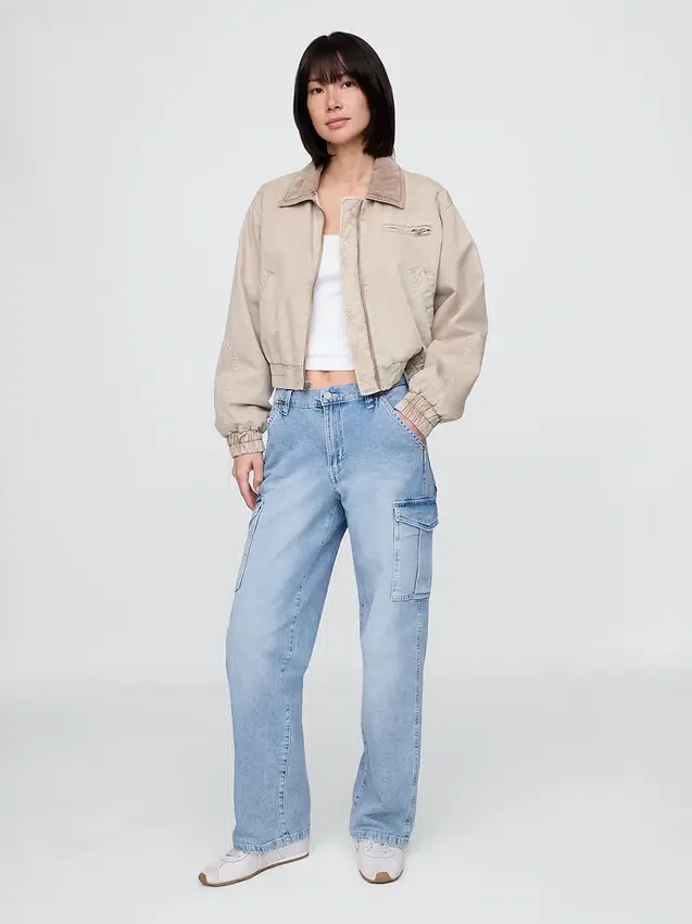 Cargo-Jeans mit mittlerer Leibhöhe im 90er-Jahre-Stil, locker geschnitten