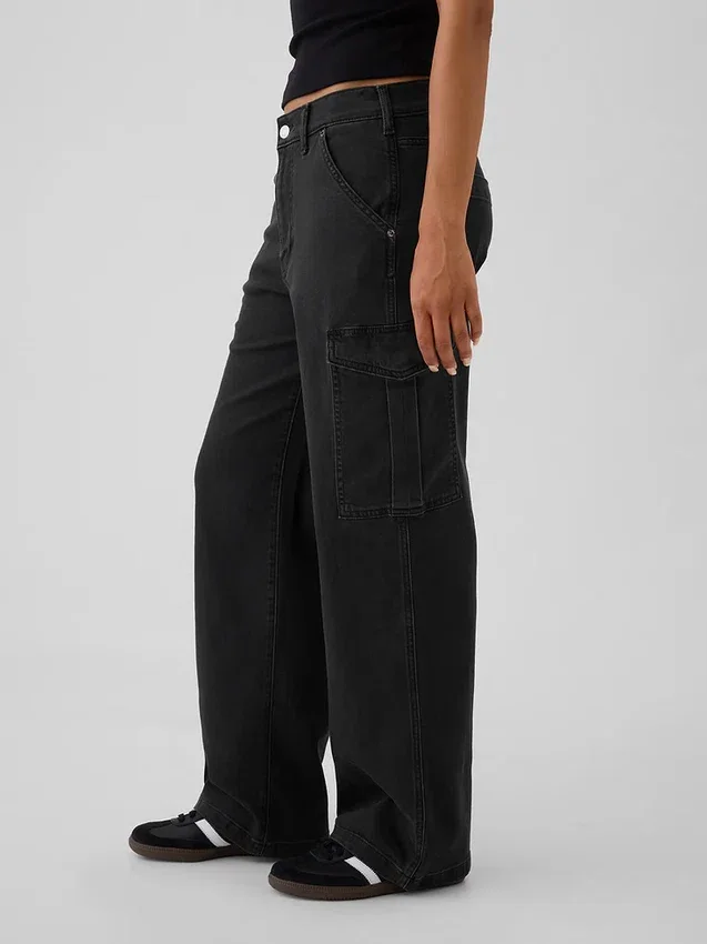 Cargo-Jeans mit mittlerer Leibhöhe im 90er-Jahre-Stil, locker geschnitten