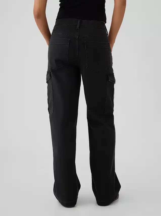 Cargo-Jeans mit mittlerer Leibhöhe im 90er-Jahre-Stil, locker geschnitten