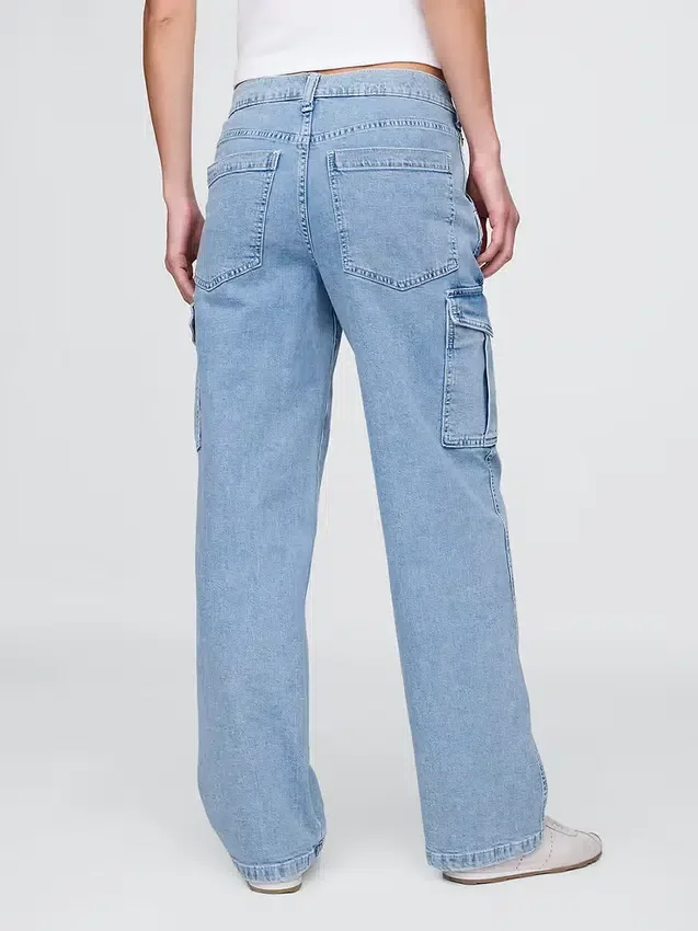 Cargo-Jeans mit mittlerer Leibhöhe im 90er-Jahre-Stil, locker geschnitten
