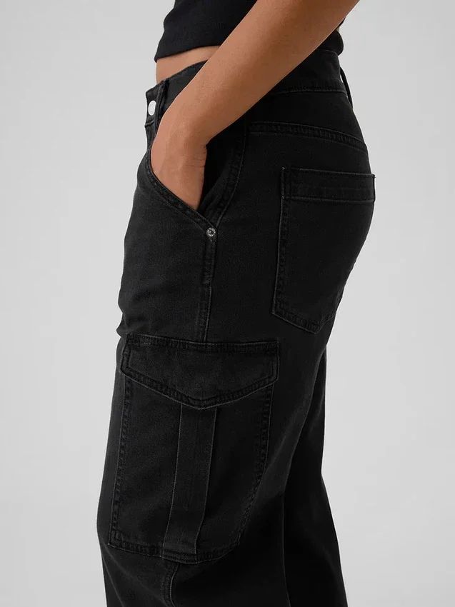 Cargo-Jeans mit mittlerer Leibhöhe im 90er-Jahre-Stil, locker geschnitten