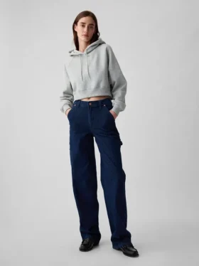 Carpenter-Jeans im 90er-Jahre-Stil mit mittlerer Leibhöhe