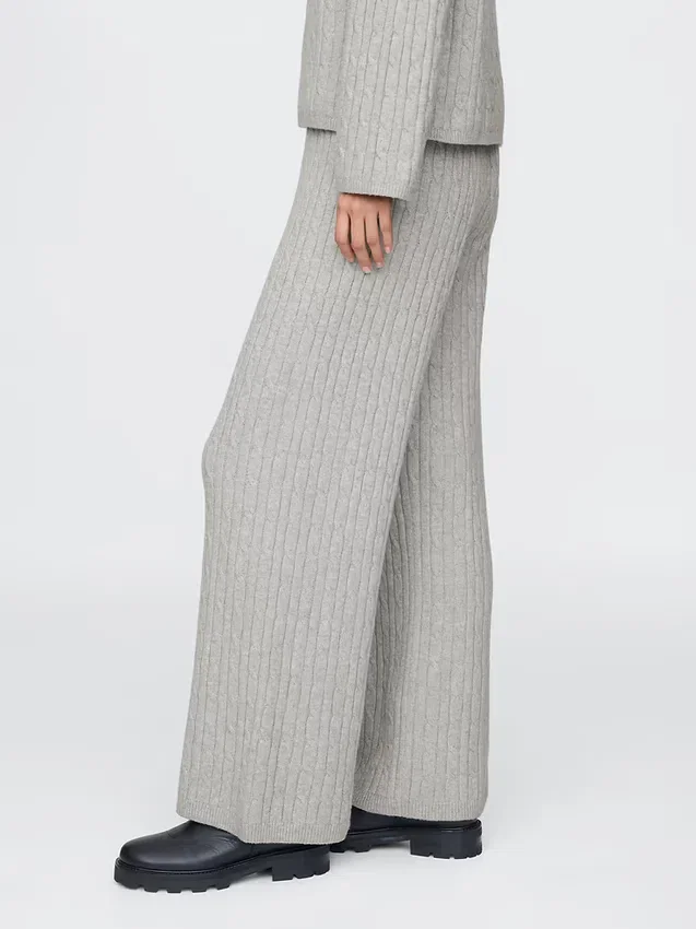 CashSoft-Pullover-Hose mit Zopfmuster