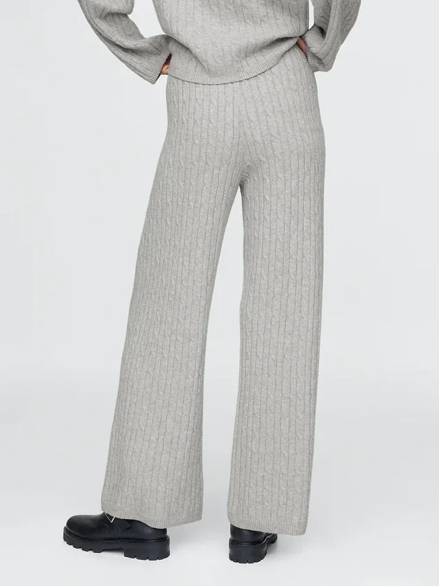 CashSoft-Pullover-Hose mit Zopfmuster