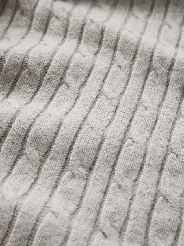 CashSoft-Pullover-Hose mit Zopfmuster