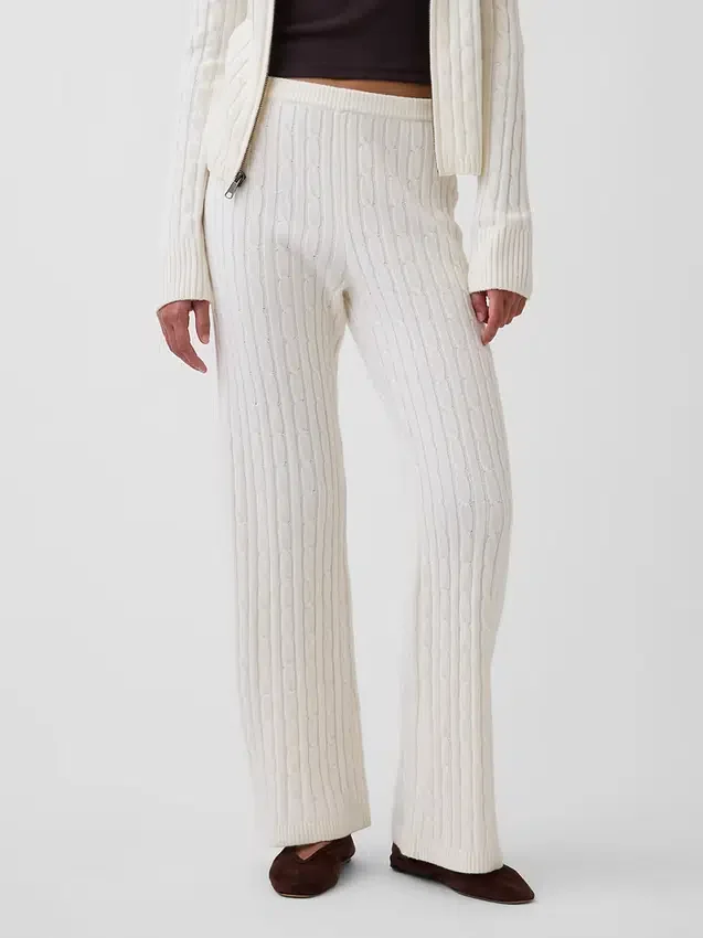CashSoft-Strickpullover mit Zopfmuster und Bootcut-Hose