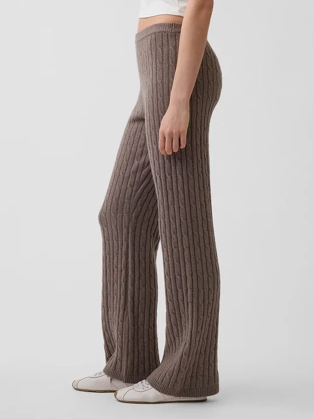 CashSoft-Strickpullover mit Zopfmuster und Bootcut-Hose