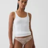 Cheeky-Bikini aus Spitze