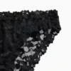 Cheeky-Bikini aus Spitze
