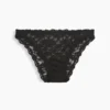 Cheeky-Bikini aus Spitze