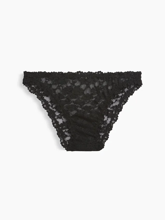 Cheeky-Bikini aus Spitze