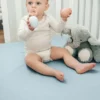 Comfy Cubs Musselin-Spannbetttuch für das Kinderbett