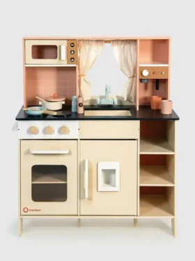 Cremefarbene Spielküche