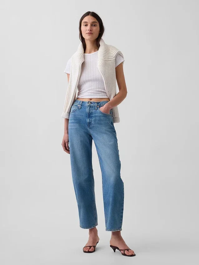 Crop-Jeans mit hoher Leibhöhe im Barrel-Schnitt