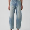 Crop-Jeans mit hoher Leibhöhe im Barrel-Schnitt