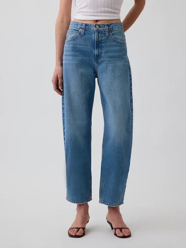 Crop-Jeans mit hoher Leibhöhe im Barrel-Schnitt