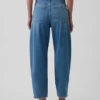 Crop-Jeans mit hoher Leibhöhe im Barrel-Schnitt
