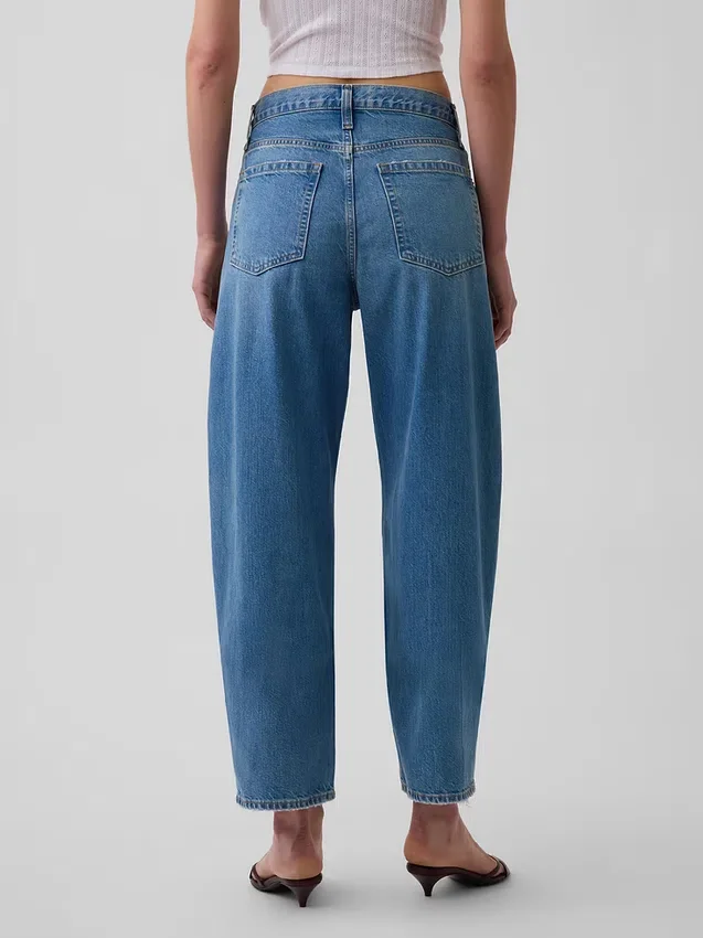 Crop-Jeans mit hoher Leibhöhe im Barrel-Schnitt