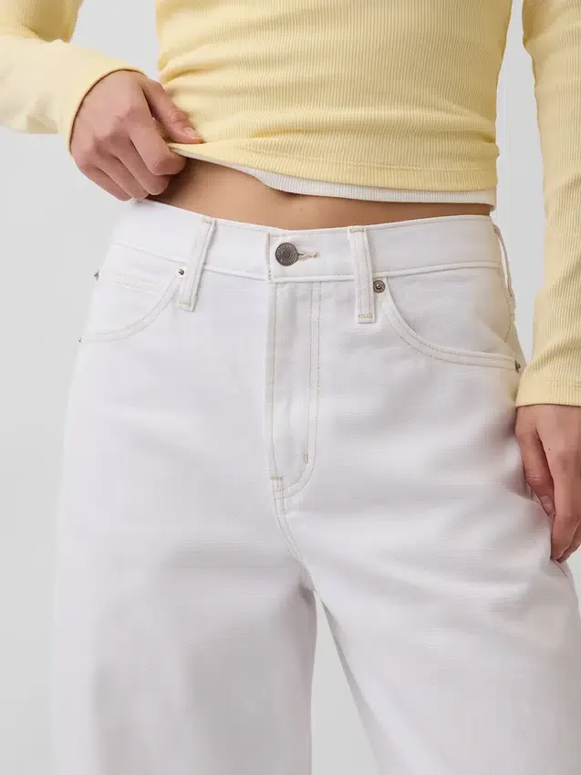 Crop-Jeans mit hoher Leibhöhe im Barrel-Schnitt