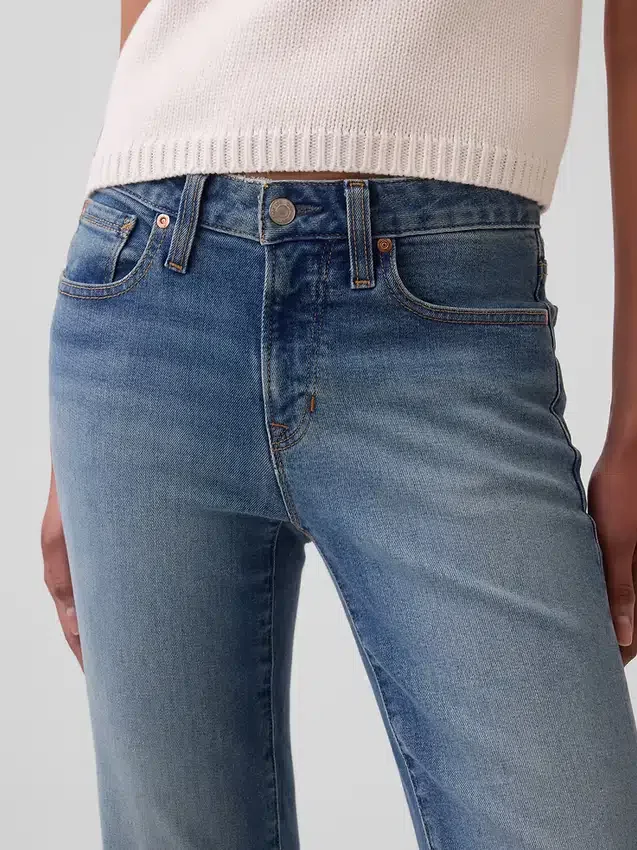 Crop-Jeans mit niedriger Leibhöhe, lang und schmal geschnitten