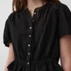 Crop-Oberteil mit Peplum aus Baumwollgaze