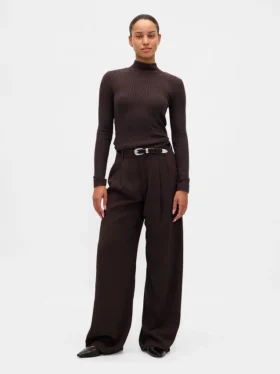 Crop-Rollkragenpullover aus Pointelle-Rippstrick