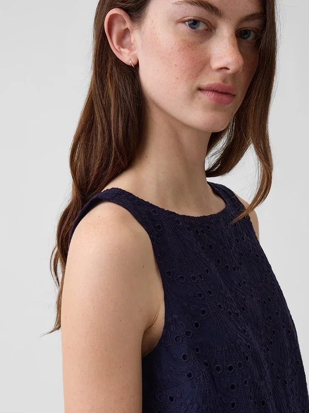 Crop-Top mit Lochmuster