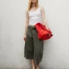 Culotte-Hose mit mittlerer Leibhöhe und Gürtel