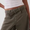 Culotte-Hose mit mittlerer Leibhöhe und Gürtel