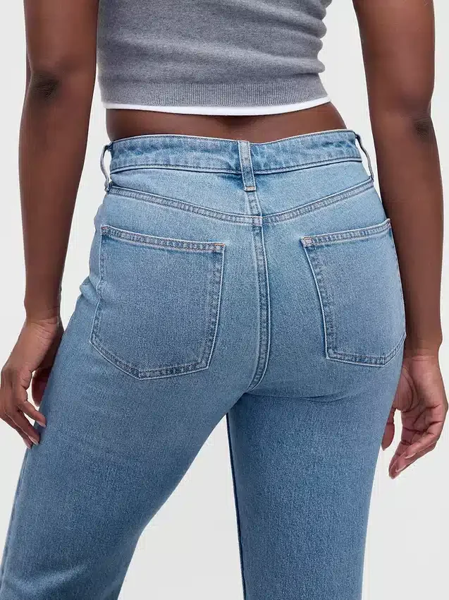 Curvy High-Rise-Jeans im 90er-Jahre-Slim-Straight-Schnitt